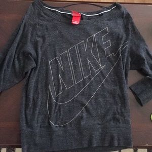 Nike top
